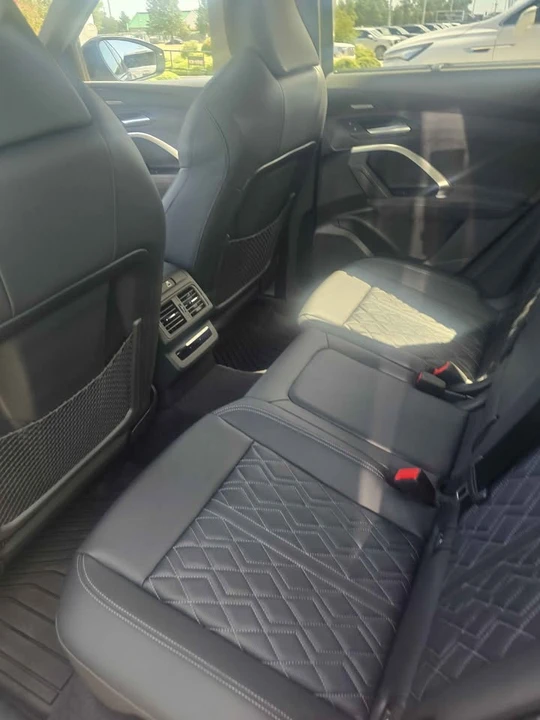2026 Audi FY SQ5 - Image 12 of 13