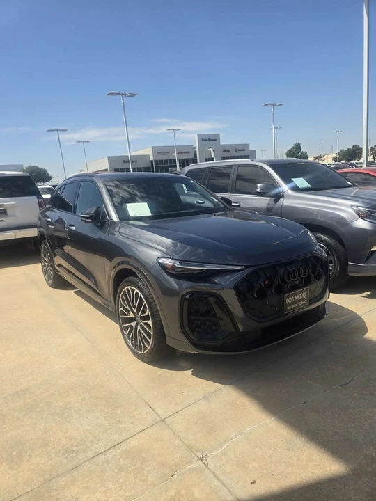 2026 Audi FY SQ5 - Image 3 of 13