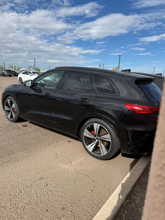 2026 Audi FY SQ5 - Image 6 of 11