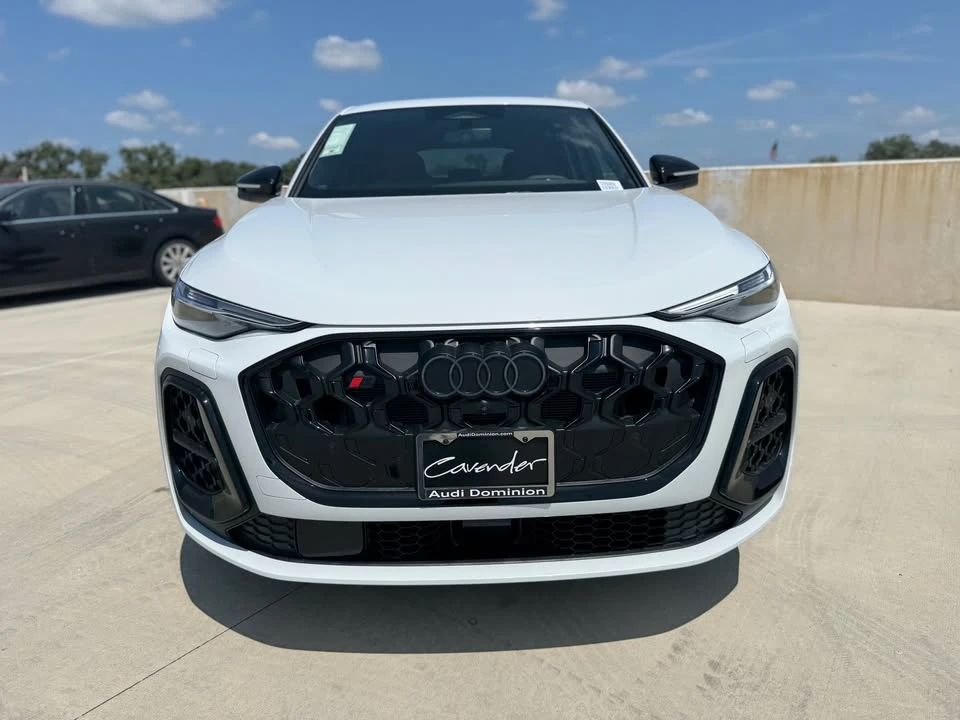 2026 Audi FY SQ5 - Image 2 of 16