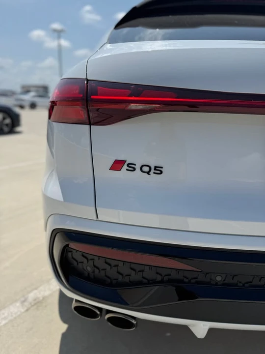 2026 Audi FY SQ5 - Image 6 of 16
