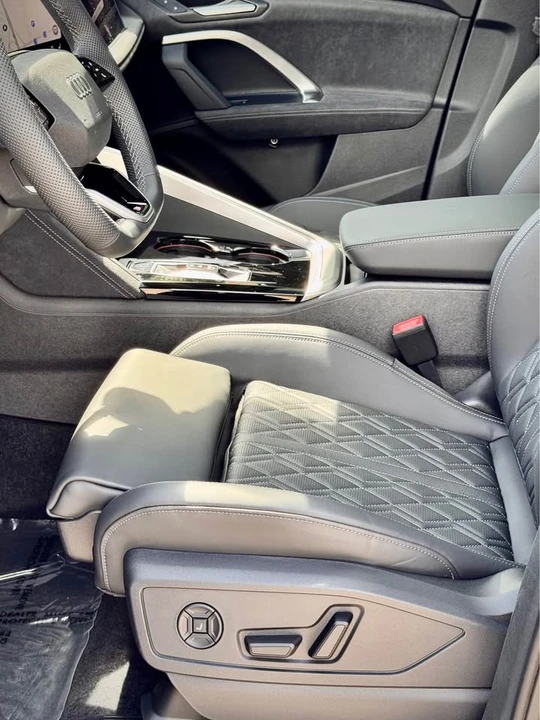 2026 Audi FY SQ5 - Image 16 of 20