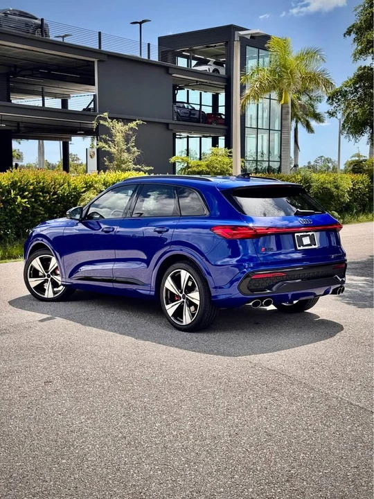 2026 Audi FY SQ5 - Image 3 of 20