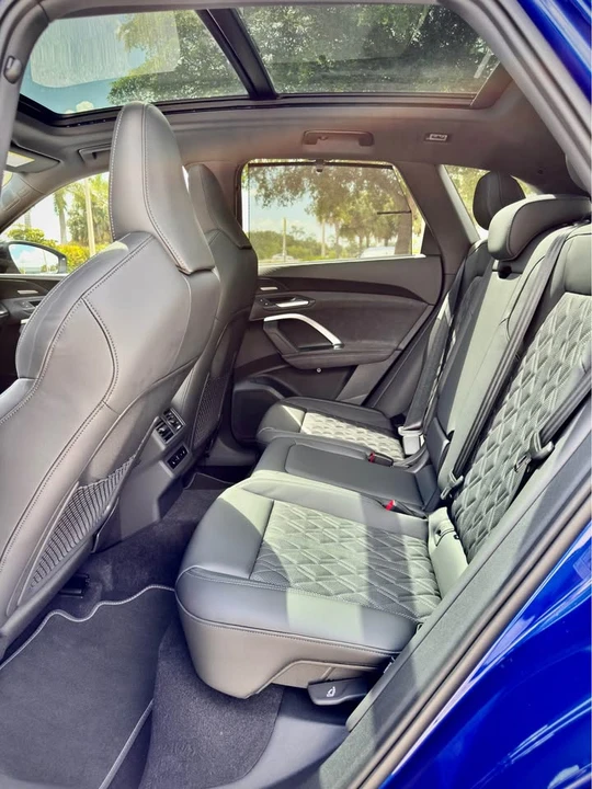 2026 Audi FY SQ5 - Image 10 of 20