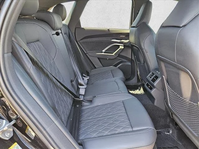 2026 Audi FY SQ5 - Image 16 of 18