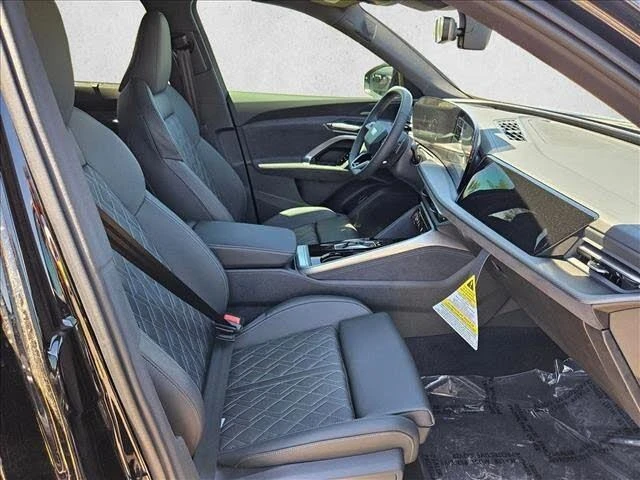 2026 Audi FY SQ5 - Image 17 of 18