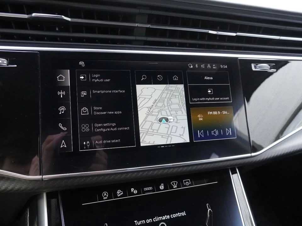 2026 Audi SQ7 - Image 15 of 20