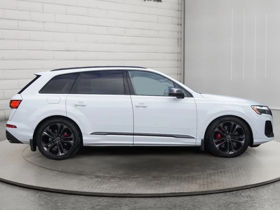 2026 Audi SQ7 - Image 4 of 20