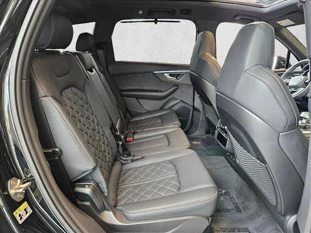 2026 Audi SQ7 - Image 14 of 18