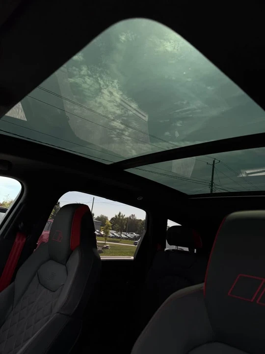 2026 Audi SQ7 - Image 13 of 20