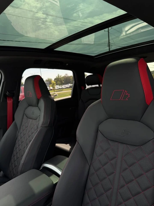 2026 Audi SQ7 - Image 14 of 20