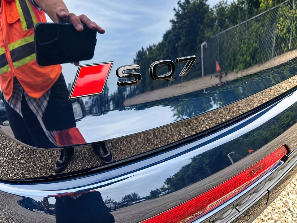 2026 Audi SQ7 - Image 11 of 20