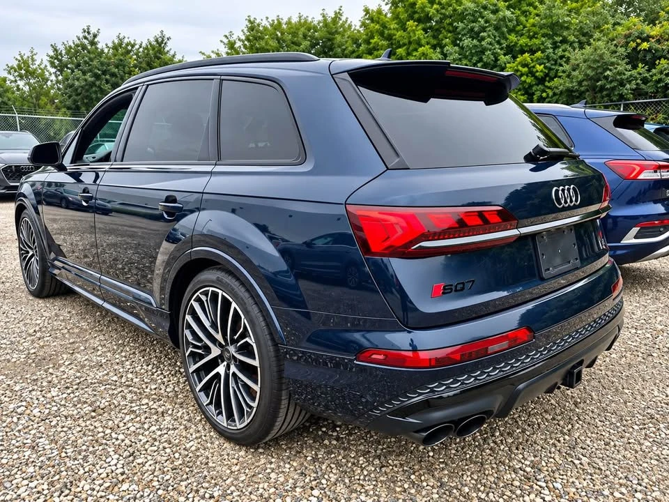 2026 Audi SQ7 - Image 2 of 20