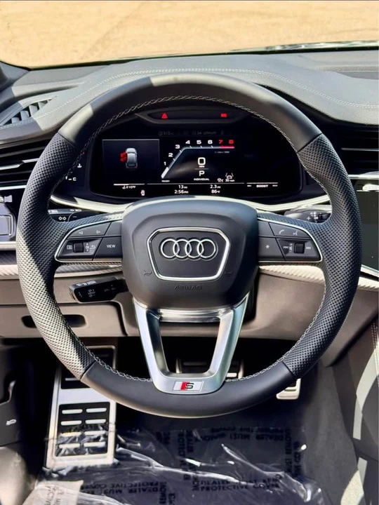 2026 Audi SQ7 - Image 10 of 20