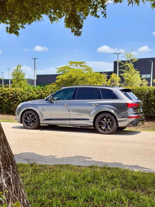 2026 Audi SQ7 - Image 18 of 20