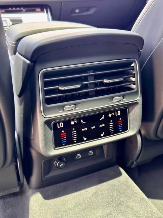 2026 Audi SQ7 - Image 15 of 20