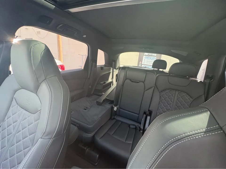 2026 Audi SQ7 - Image 11 of 12