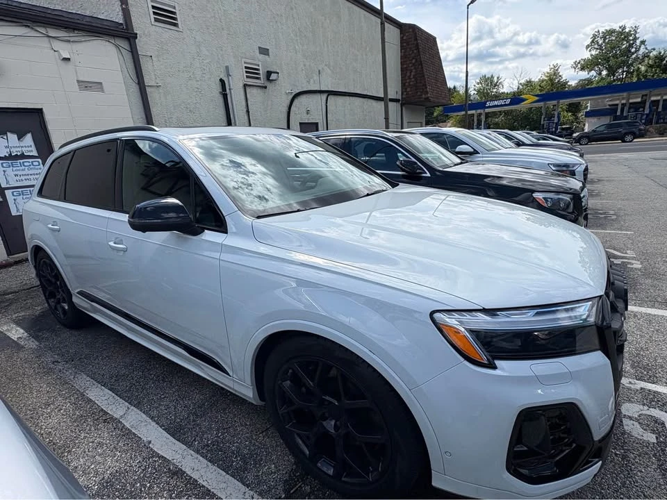 2026 Audi SQ7 - Image 3 of 12
