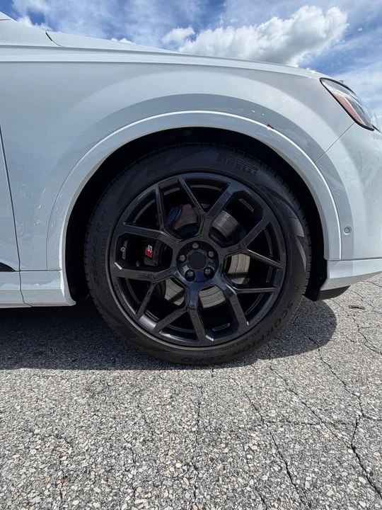 2026 Audi SQ7 - Image 4 of 11