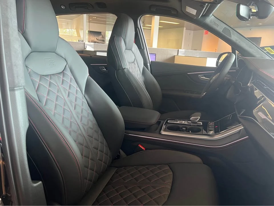 2026 Audi SQ7 - Image 5 of 11