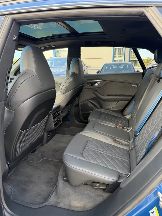 2026 Audi SQ8 - Image 5 of 10