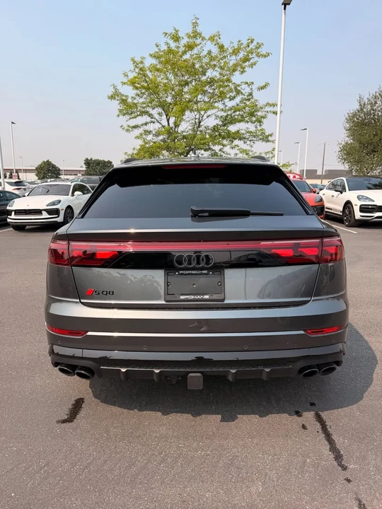 2026 Audi SQ8 - Image 4 of 10