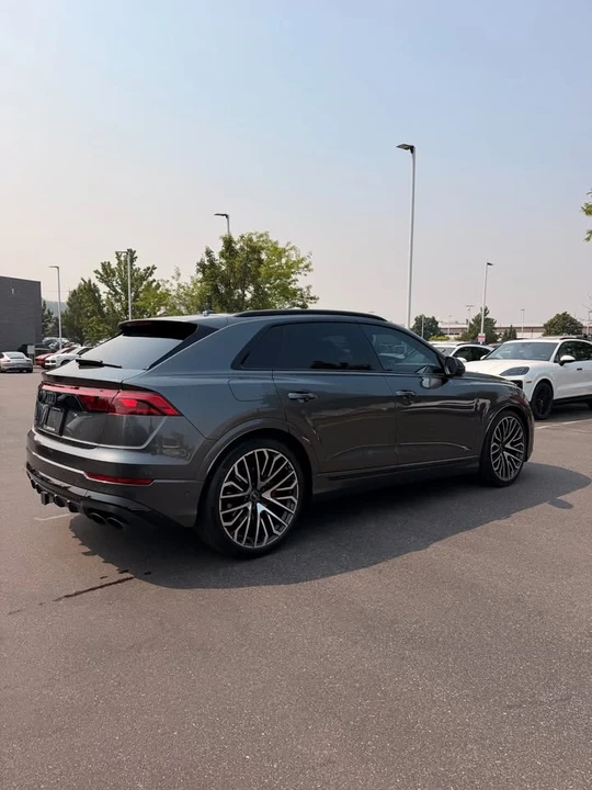 2026 Audi SQ8 - Image 5 of 10
