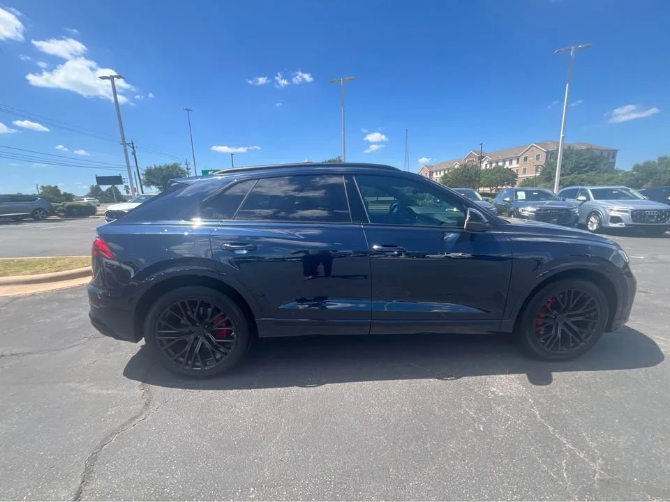 2026 Audi SQ8 - Image 2 of 5