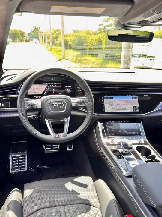 2026 Audi SQ8 - Image 12 of 20