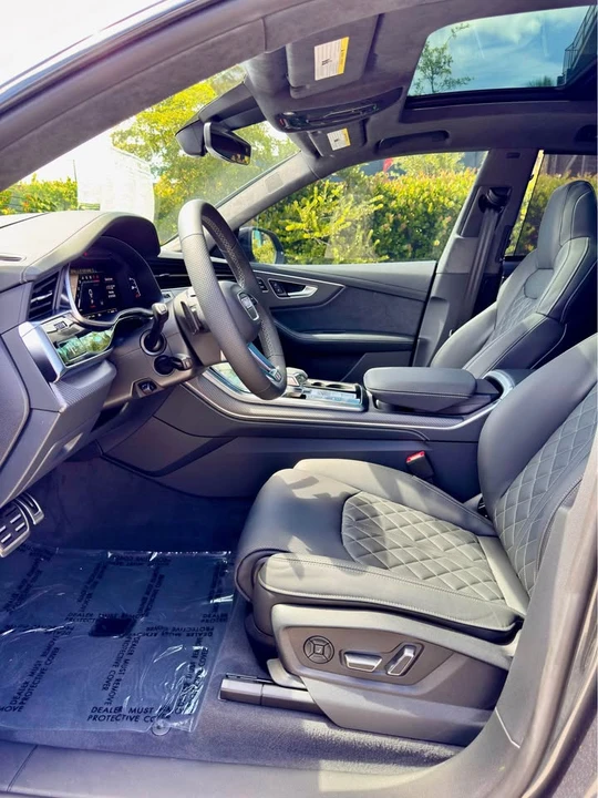 2026 Audi SQ8 - Image 8 of 20
