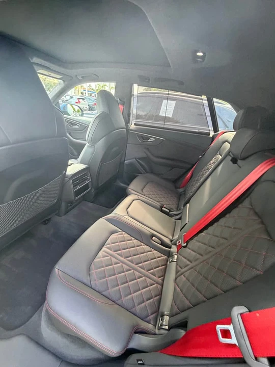 2026 Audi SQ8 - Image 13 of 18