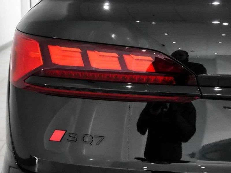 2026 Audi SQ7 - Image 6 of 20