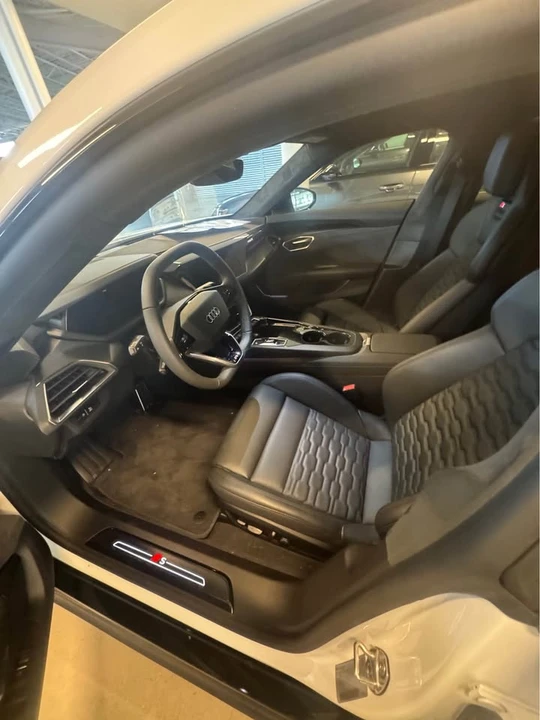2026 Audi Q8 e-tron - Image 5 of 7