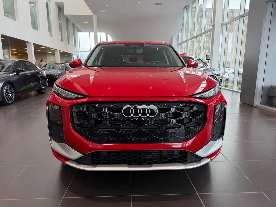 2026 Audi F3 Q3 - Image 3 of 6
