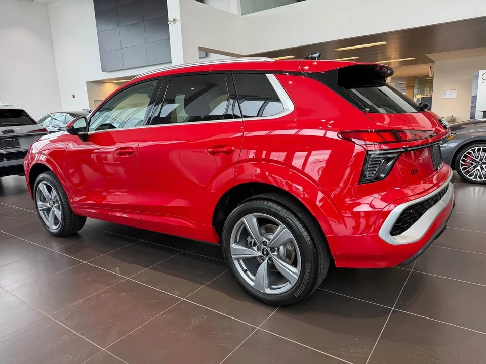 2026 Audi F3 Q3 - Image 2 of 6