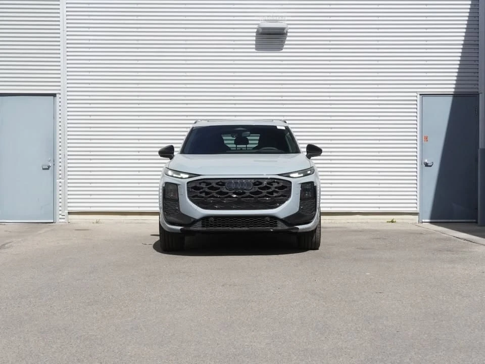 2026 Audi F3 Q3 - Image 2 of 17