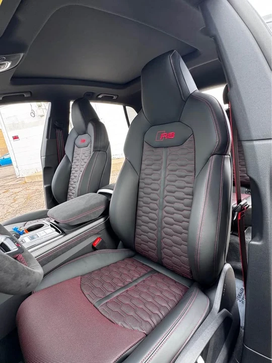 2026 Audi RS Q8 - Image 12 of 16