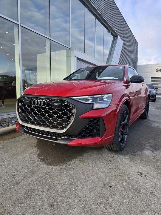 2026 Audi RS Q8 - Image 3 of 17