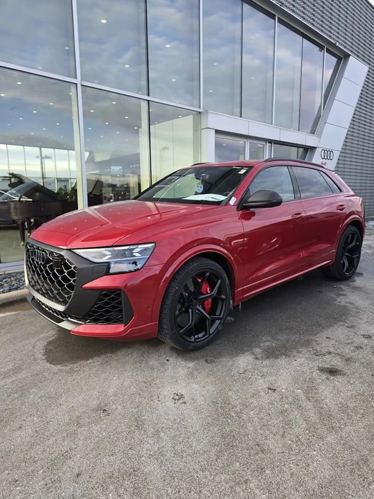 2026 Audi RS Q8 - Image 2 of 17