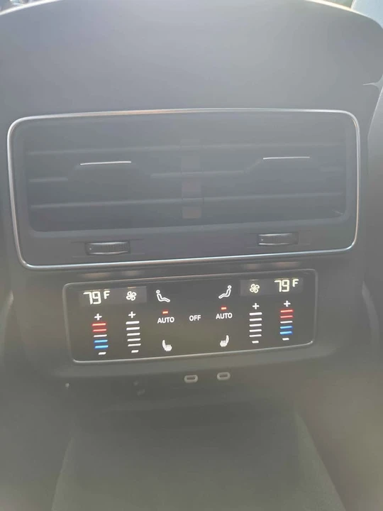 2026 Audi RS Q8 - Image 8 of 17