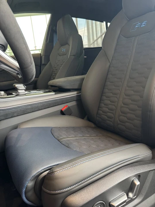 2026 Audi RS Q8 - Image 15 of 16