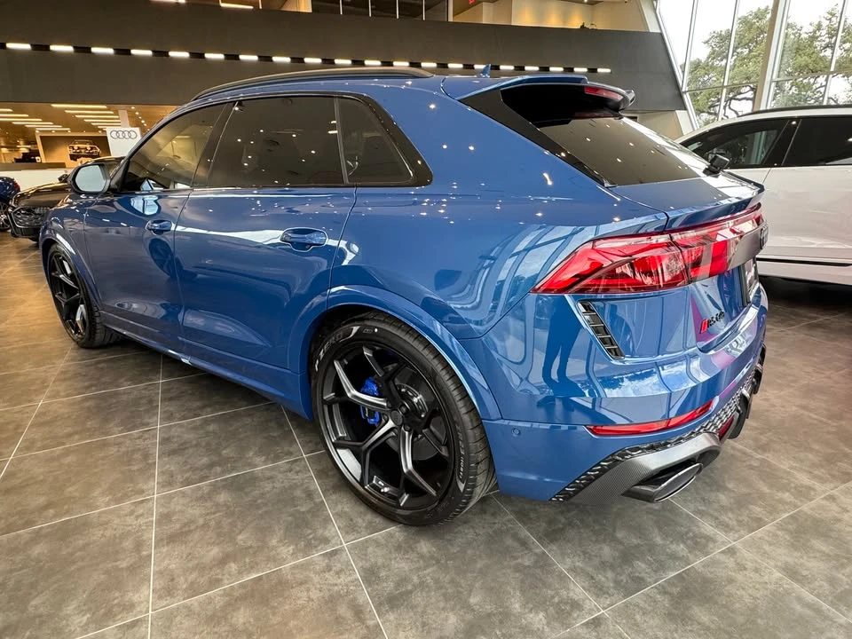 2026 Audi RS Q8 - Image 3 of 16