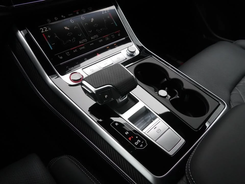 2026 Audi SQ8 - Image 14 of 20