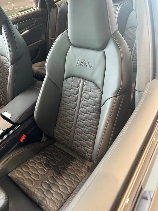 2026 Audi C8 RS6 - Image 3 of 5