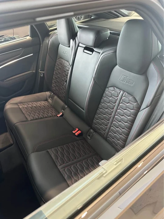 2026 Audi C8 RS6 - Image 2 of 5