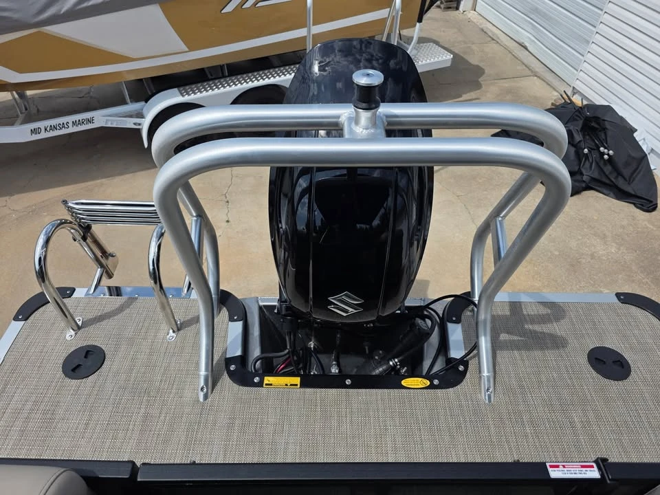 2026 Bentley - Image 17 of 20