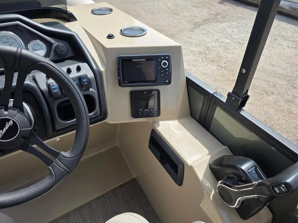 2026 Bentley - Image 13 of 20