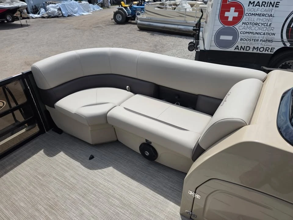2026 Bentley - Image 6 of 20