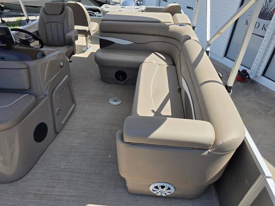 2026 Bentley - Image 20 of 20