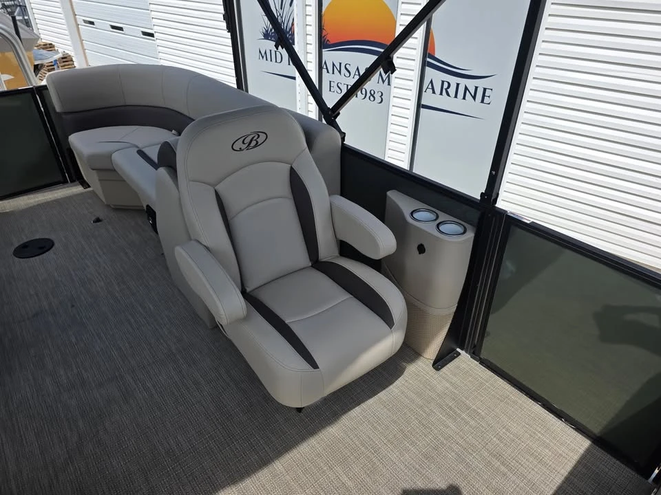2026 Bentley - Image 10 of 20